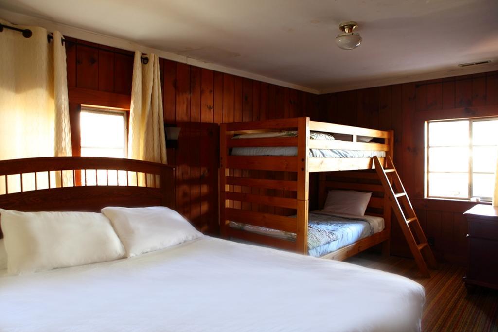 The Pines Cottages Woodfin ภายนอก รูปภาพ