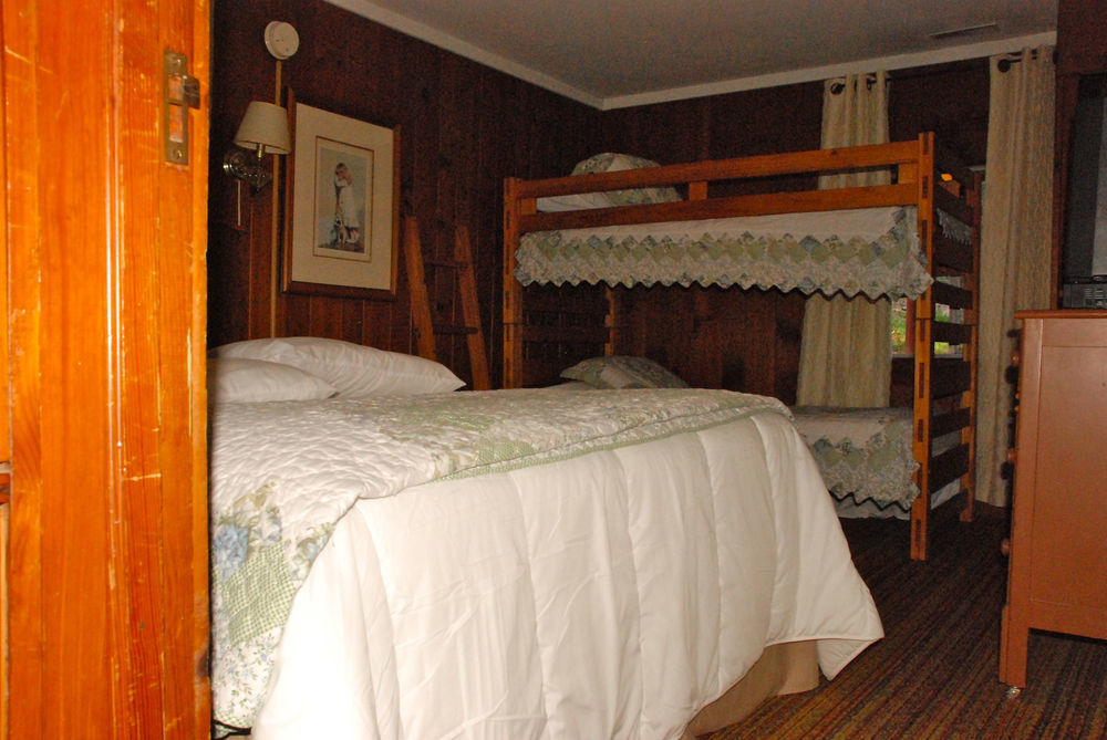 The Pines Cottages Woodfin ภายนอก รูปภาพ