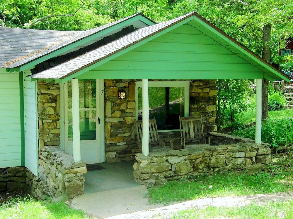 The Pines Cottages Woodfin ภายนอก รูปภาพ
