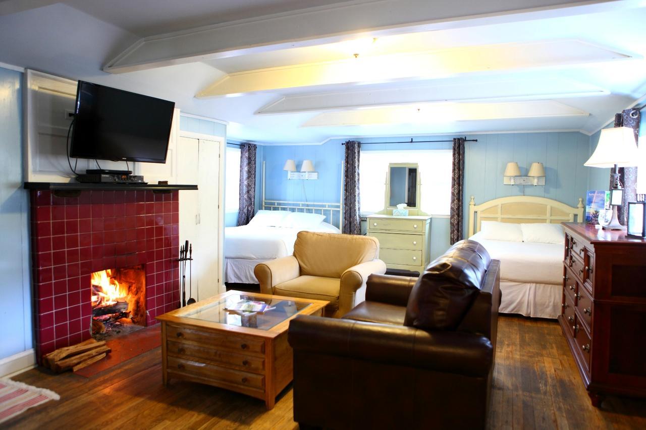 The Pines Cottages Woodfin ภายนอก รูปภาพ